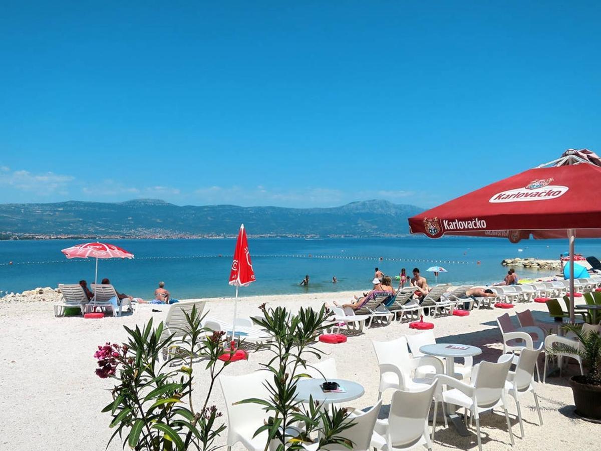 Apartments By The Sea Arbanija, Ciovo - 17332 โตรกีร์ ภายนอก รูปภาพ