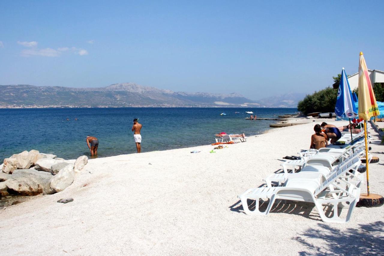 Apartments By The Sea Arbanija, Ciovo - 17332 โตรกีร์ ภายนอก รูปภาพ