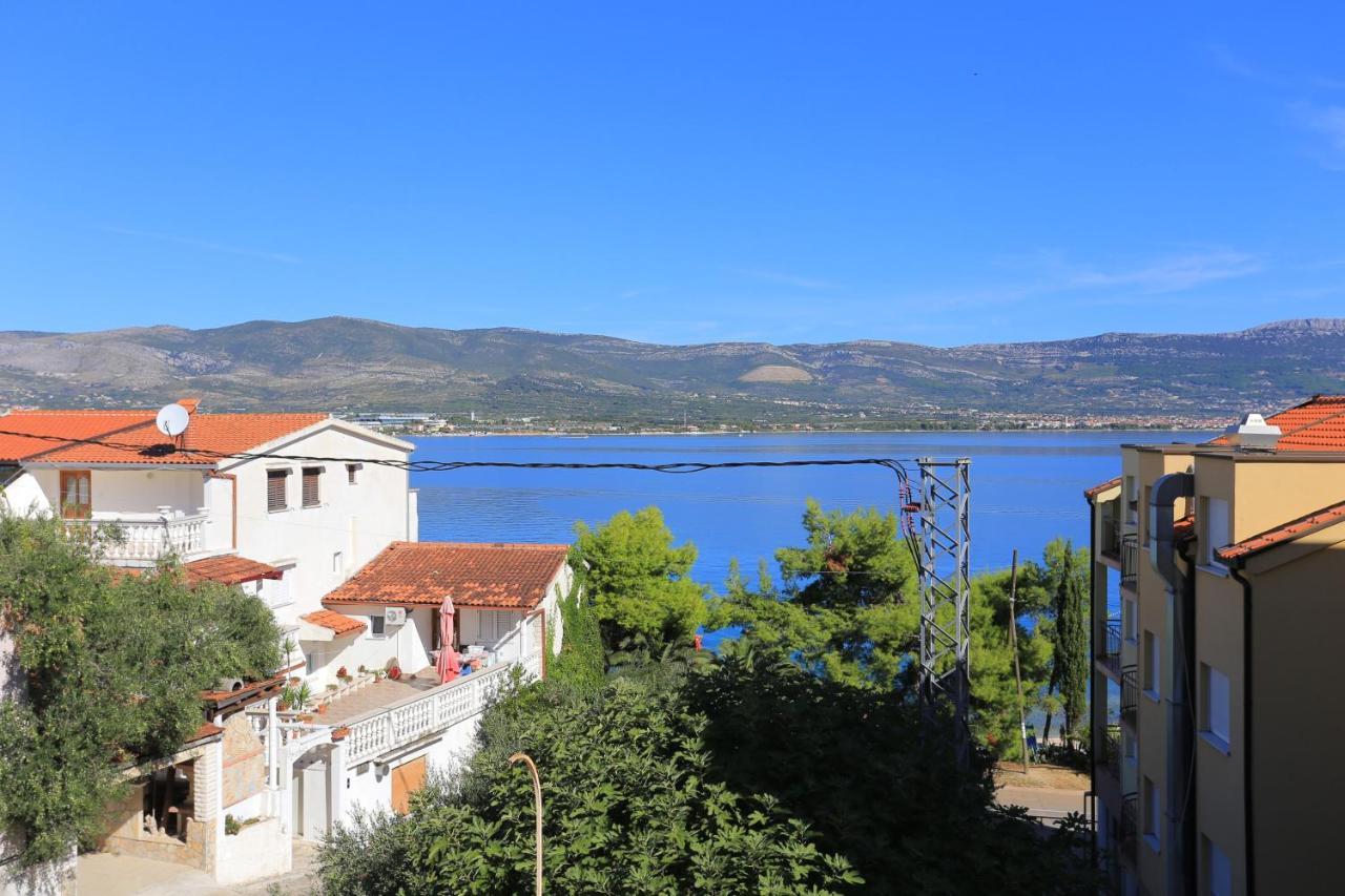 Apartments By The Sea Arbanija, Ciovo - 17332 โตรกีร์ ภายนอก รูปภาพ