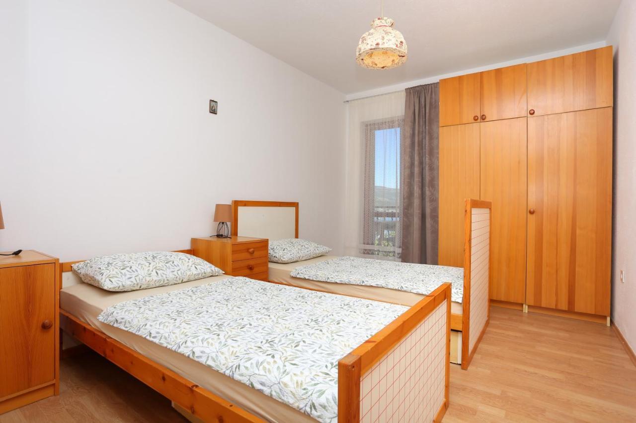Apartments By The Sea Arbanija, Ciovo - 17332 โตรกีร์ ภายนอก รูปภาพ