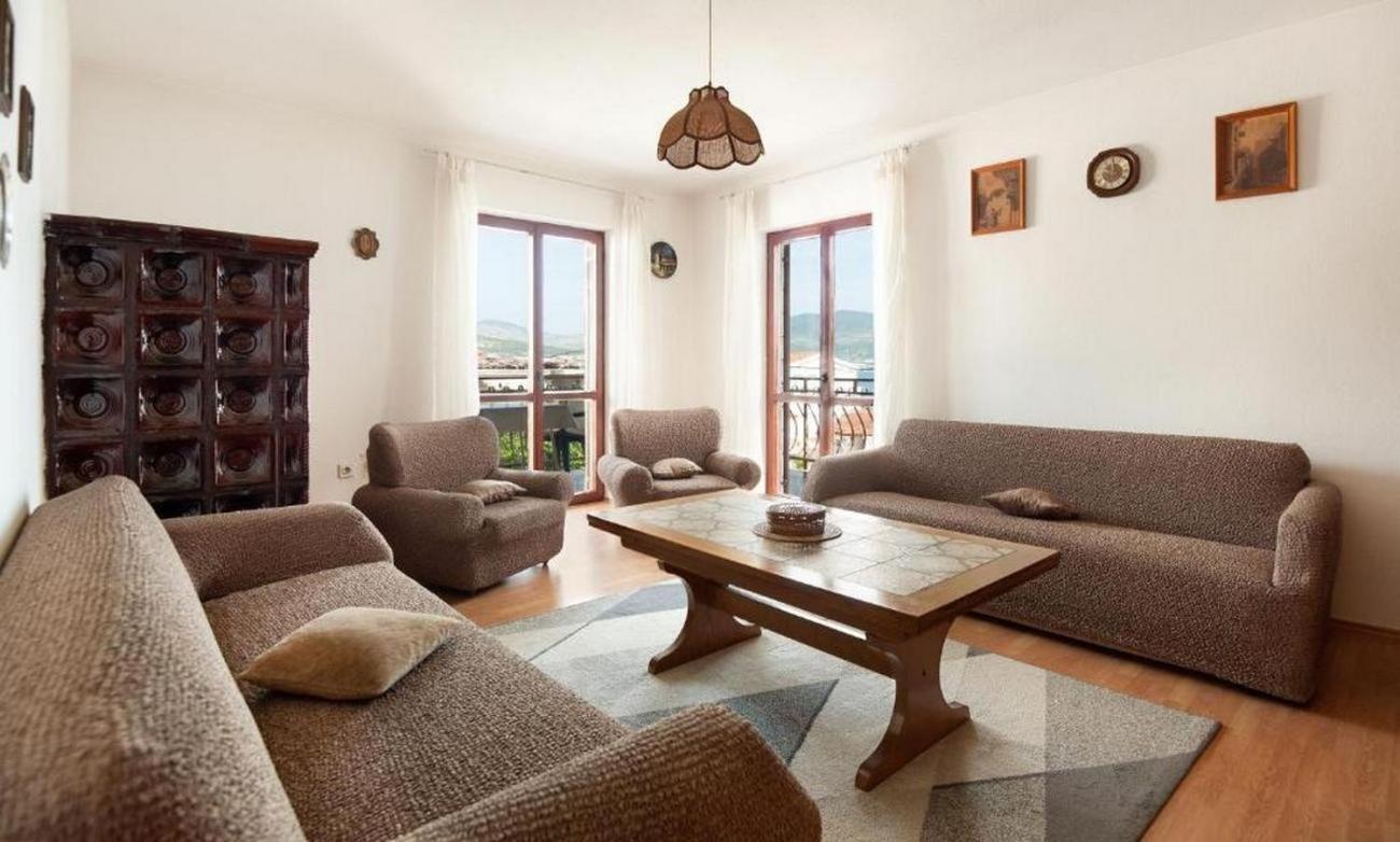 Apartments By The Sea Arbanija, Ciovo - 17332 โตรกีร์ ภายนอก รูปภาพ
